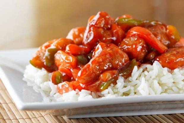 Курица в кисло сладком соусе – пикантное и оригинальное блюдо!