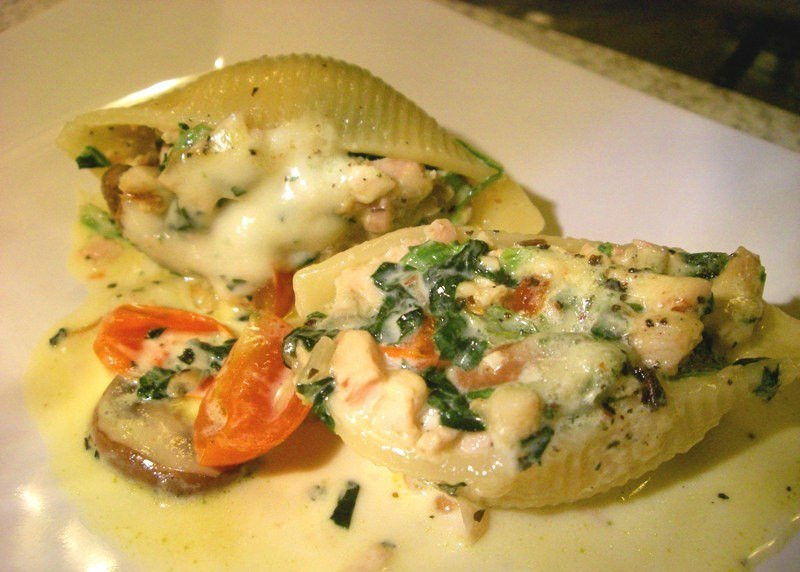 Макароны начиненные фаршем: вкусное мясное блюдо