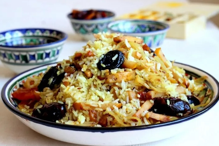 Плов с сухофруктами – блюдо которое удивит своим вкусом