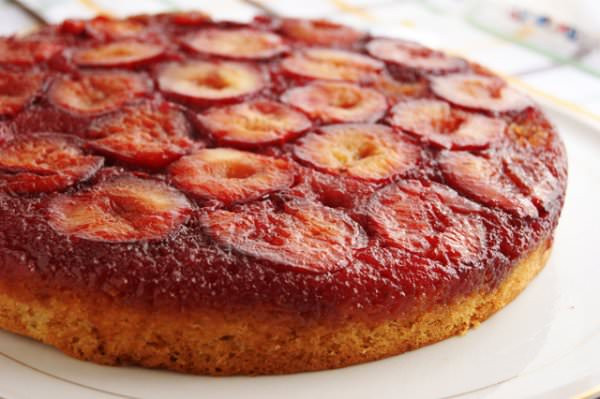 Самые вкусные пироги со сливами: пошаговые рецепты