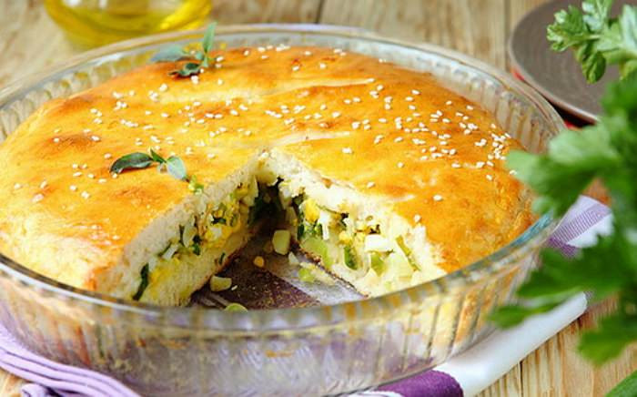 Ароматный заливной пирог с капустой – быстро, легко и очень вкусно!