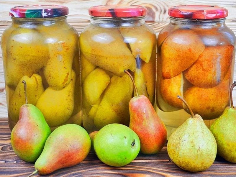 Как варить вкусный грушевый компот