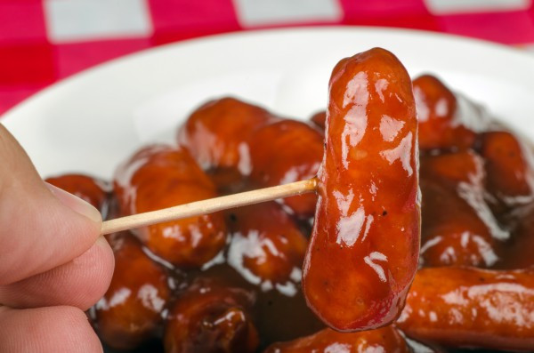 Сборник мини-рецептов по приготовлению вкусных сосисок в соусе